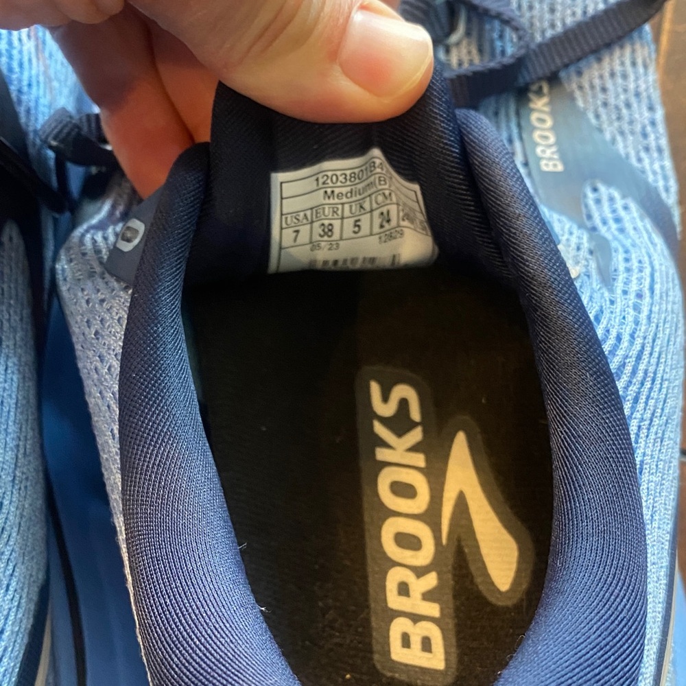 Brooks Women’s Ghost Running Shoes - Light Blue/Navy - Picture 5 of 6